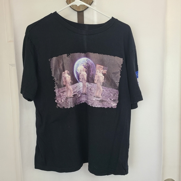 (1430) Youth's Short Sleeve T-Shirt, Size: XL Color: Black - Picture 5 of 14